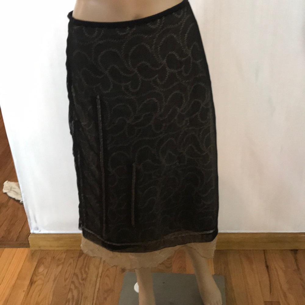 Hazel Fully Lined Lace Skirt Size L